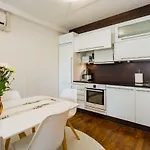 Kaarli Boulevard Апартаменты